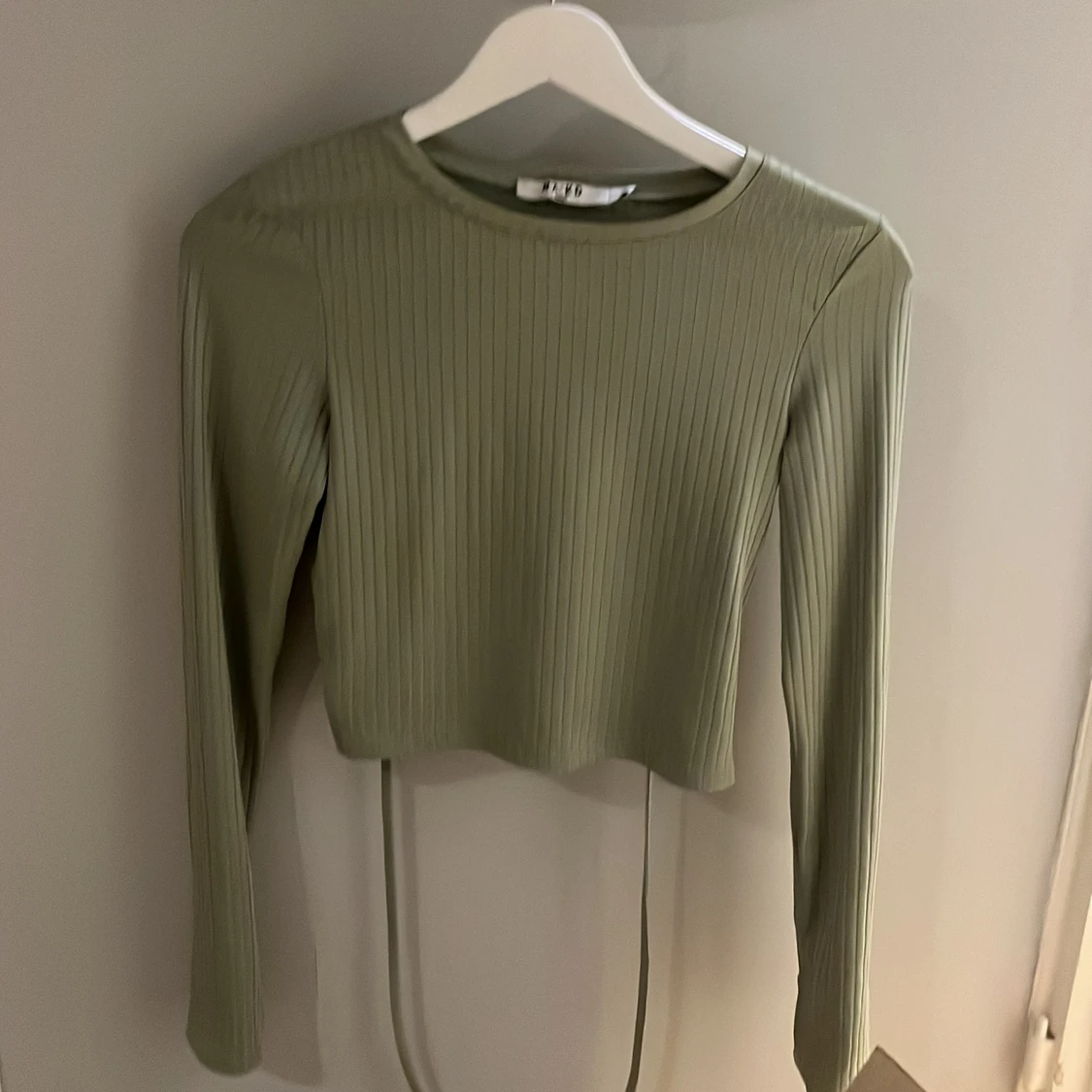 fin topp öppen rygg strl xs