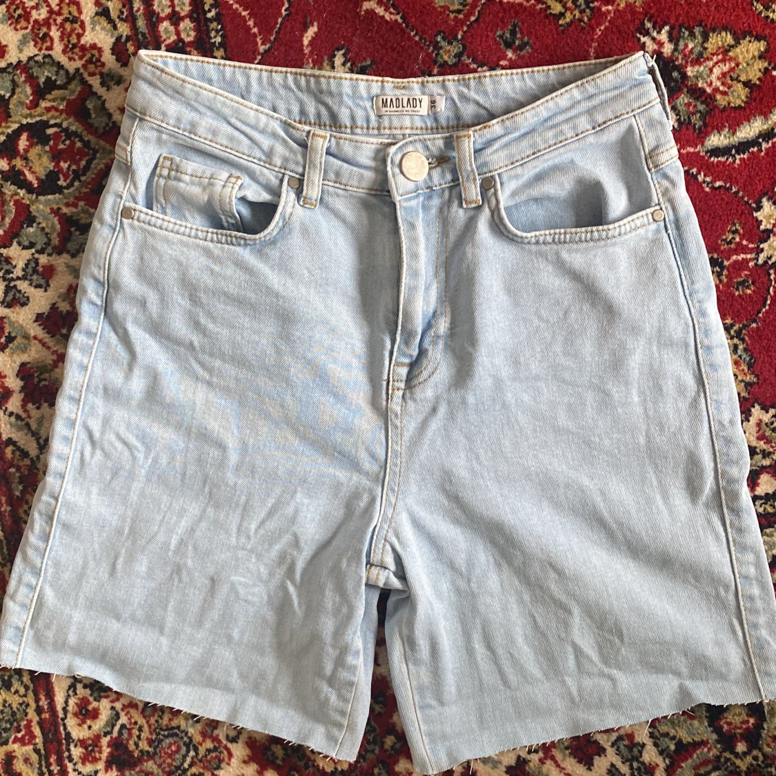 Blå jeansshorts - 90