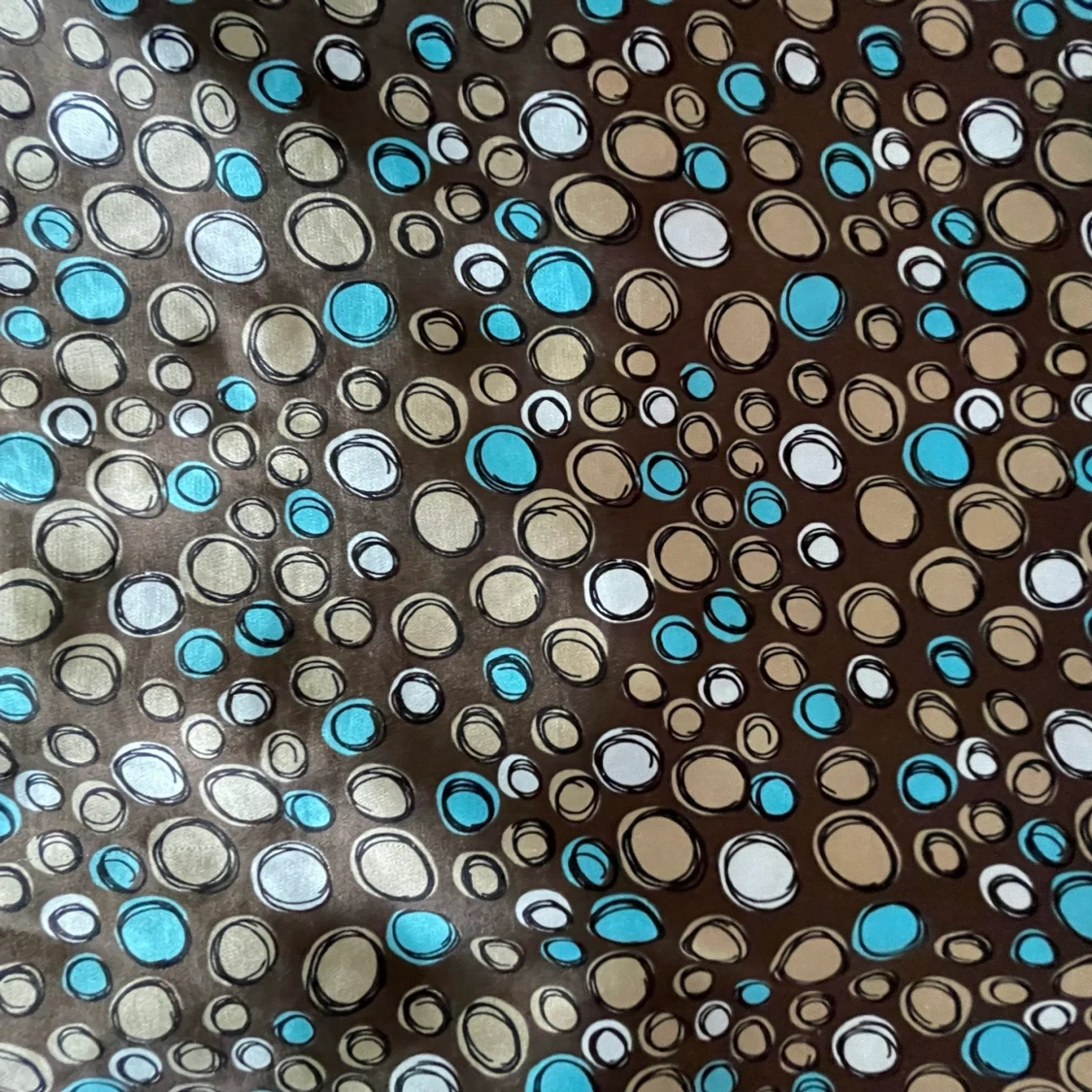 Brun klänning med prickar - 90