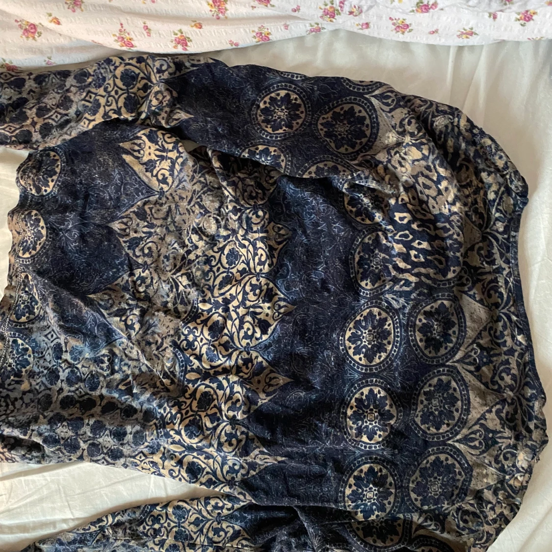 Fin långärmad tröja - 90