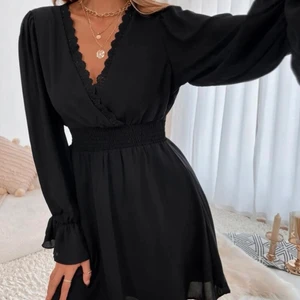 Super fin svart klänning 🖤 - Helt oanvänd i xs!!