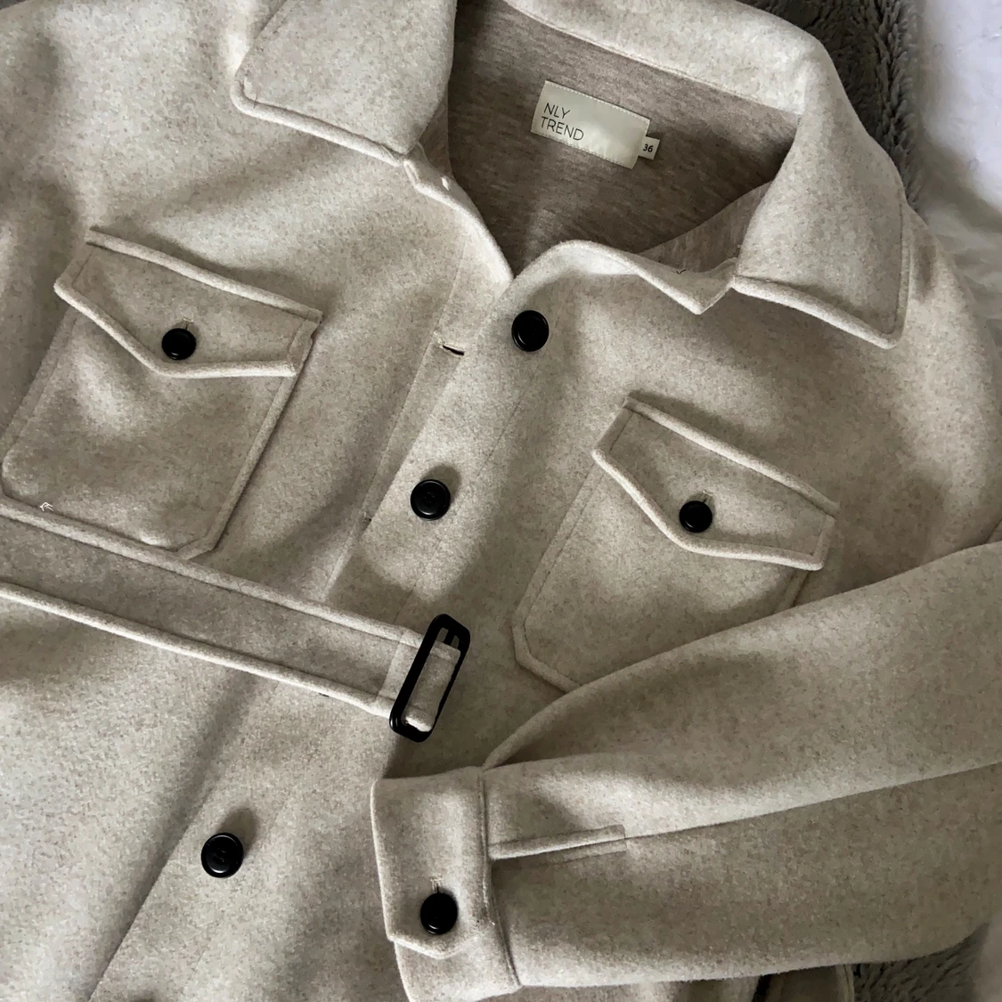 Beige kort kappa - 91