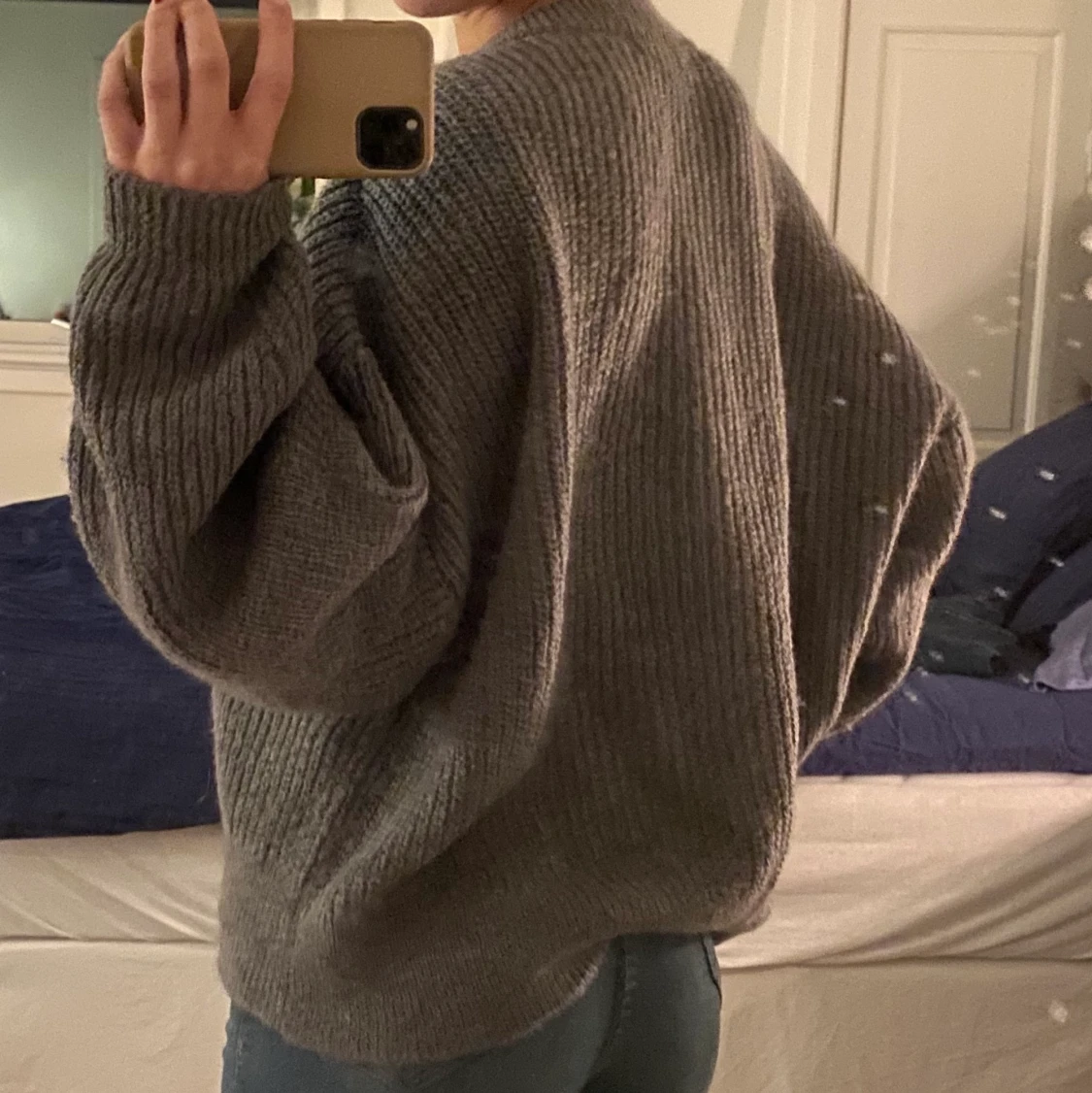 Grå stickad tröja - 90