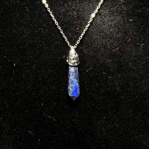 Halsband i rostfritt stål med lapis lazuli berlock💙 Fri frakt✨