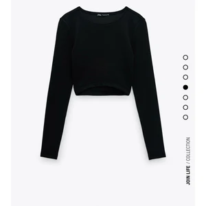 Tröja - Säljer denna svarta helt oanvända tröja från Zara i storlek S! Lappen finns kvar! Säljer för 100kr exkl frakt!