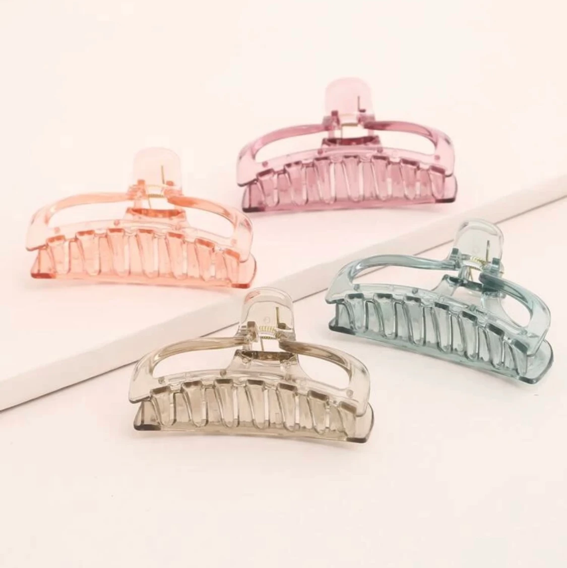 Hårklämmor i olika färger