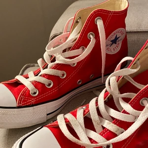 Converse (intressekoll) - Pris kan diskuteras, använda ett par gånger