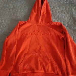 Peak performance hoodie - Skön hoodie