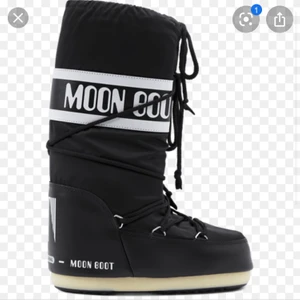 everest moonboots🤩 - Säljer dessa moonboots i storlek 37!! Jätte snygga o sköna men dock kör inte till användning😌 bra skick❤️❤️