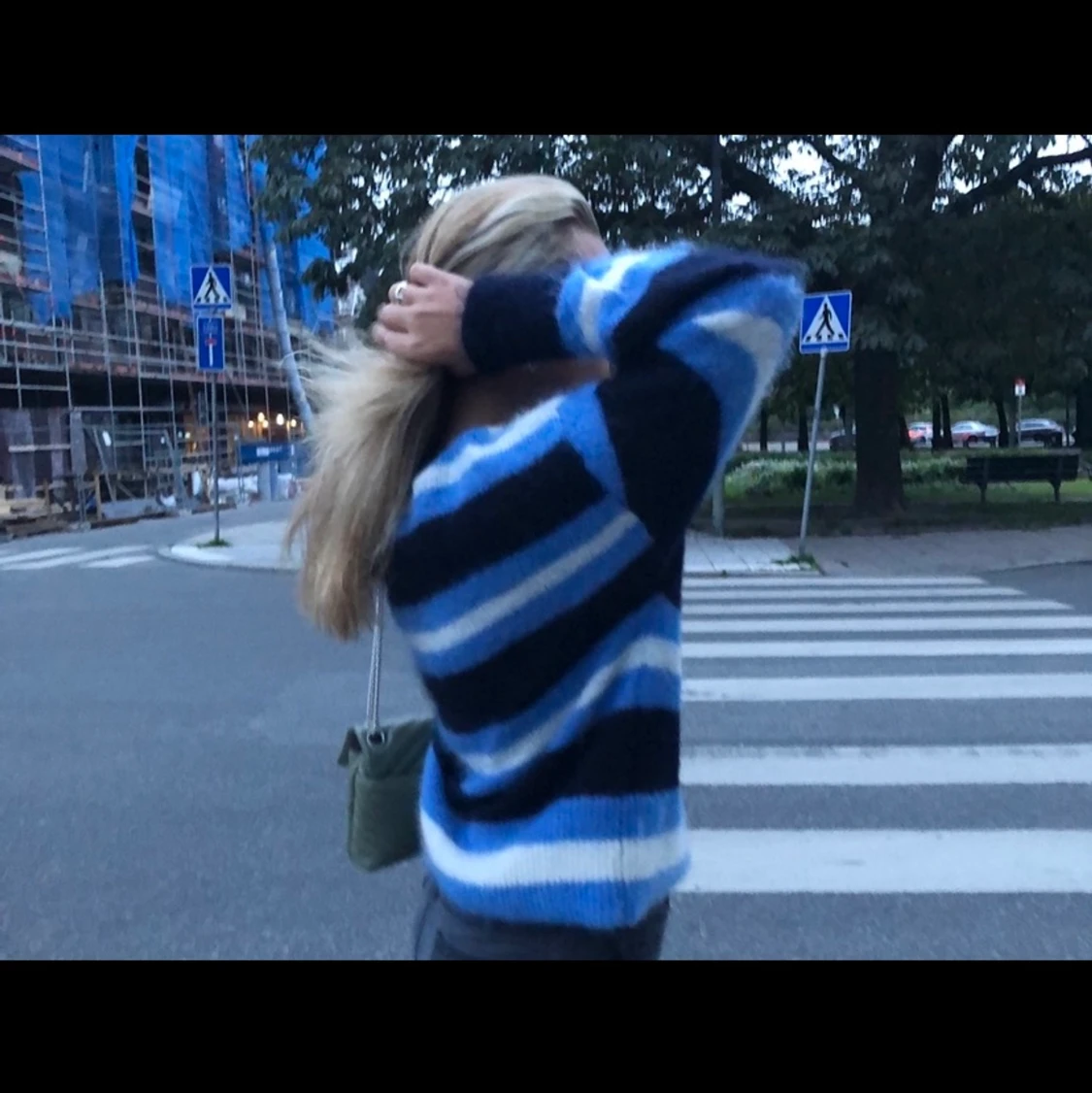 Sjukt snygg stickad tröja✨ - 90