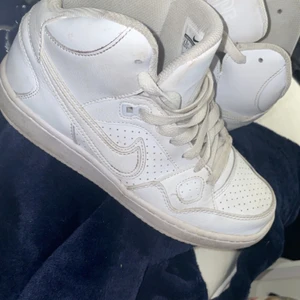 Nike skor - Inte mycket använda. 