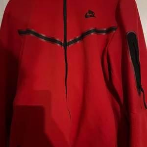 Nike tech fleece - Perfect condition, message me before buying 