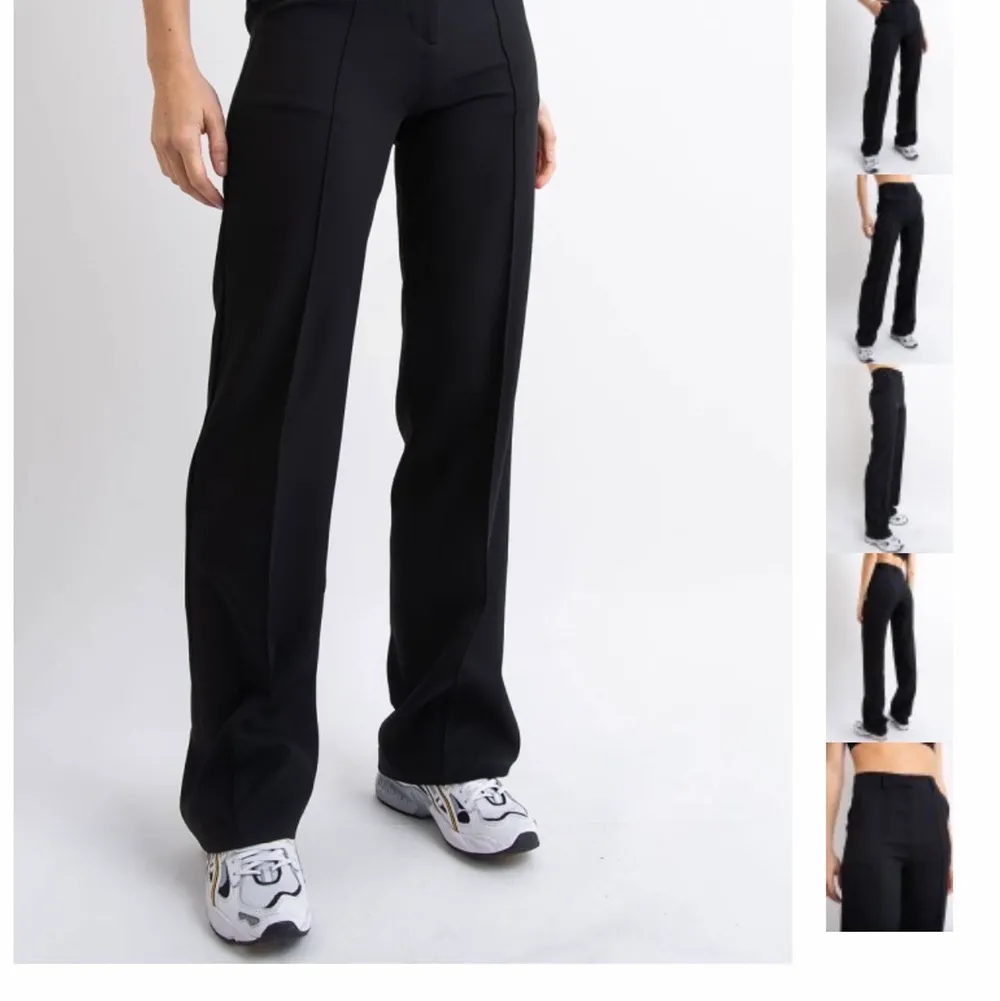 Svarta helt oanvända kostymbyxor från Madlady råkade beställa dubbelt. Jag har storlek EU32L30, jag är 160cm och är en xs/xxs och dom sitter perfekt på mig. Jeans & Byxor.
