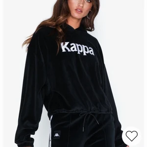 Tröja  - Från Nelly , använt 2 gånger max 