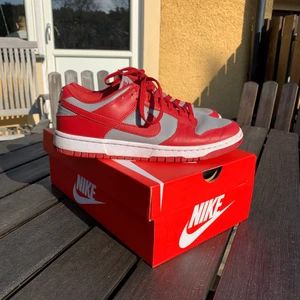 Nike Dunk UNLV - Fint skick, skriv ifall fler bilder behövs. Size 9 