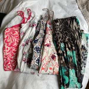 Blandade sommarkläder - 4 linnen, 1 klänning och 5 shorts till paket pris! Allt i storlek xs och s :) 