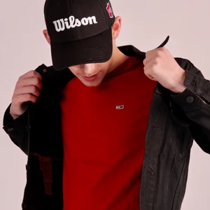  Levi’sTrucker Jacket - Svart Levis Trucker Jacket i väldigt fint skick, perfekt till sommaren!