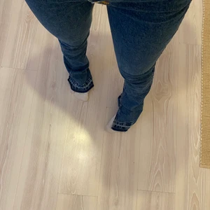 Pull & bear jeans - Säljer dessa jeans från pull & bear, sparsamt använda💕