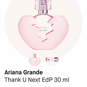 Parfym  - Säljer min helt oöppnade parfym från Ariana Grande, säljer pågrund av att ja Ajt 2exakt samma, luktar så himla gott, köpt för 352kr säljer för 200kr💕