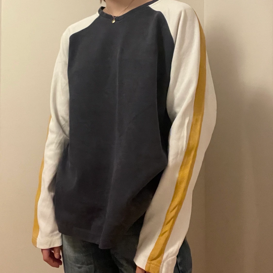 Långärmad tröja💙🤍💛