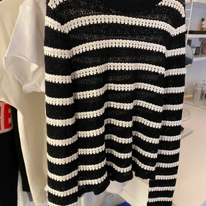 Zara - En poppis tröja från zara!❤️