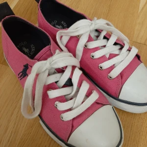 Sneakers Ralph Lauren - Helt nya, stl 32