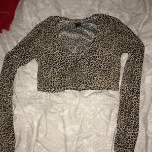 Topp - Oanvänd p.g.a. Fel storlek