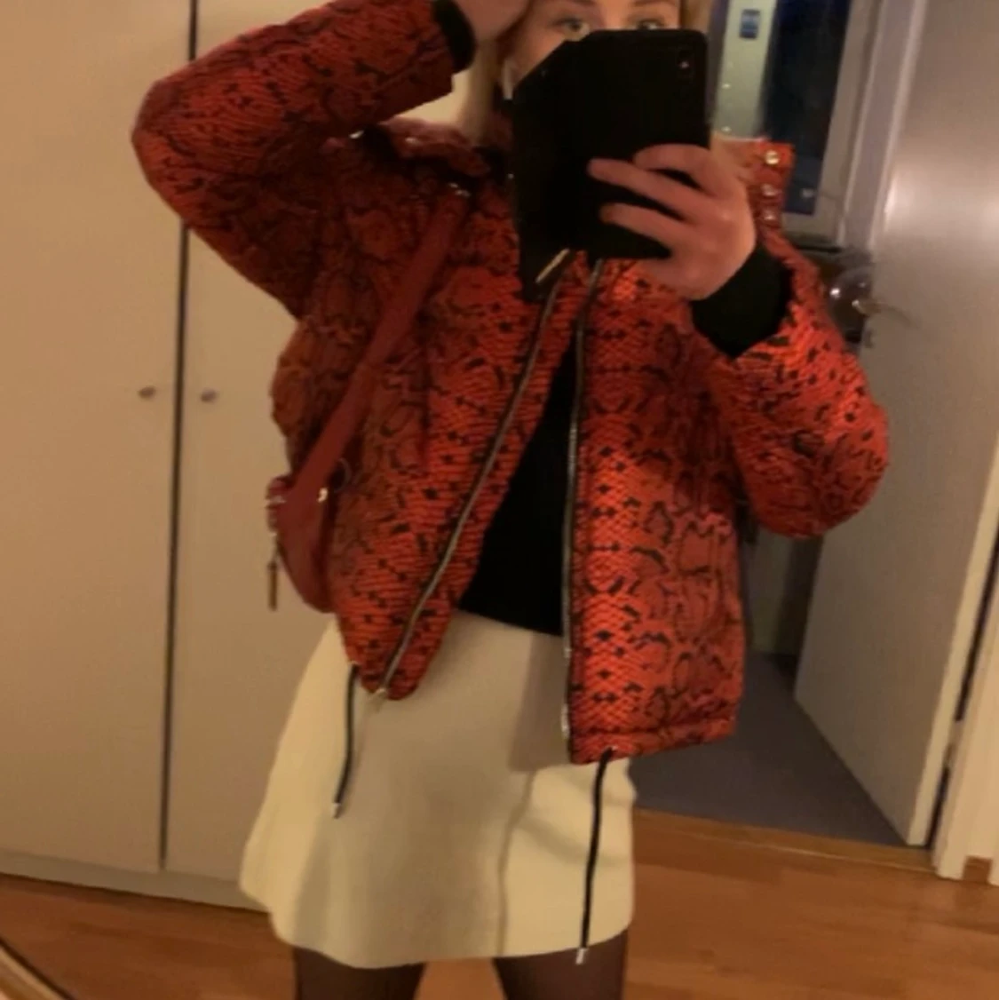 Röd orm jacka från zara