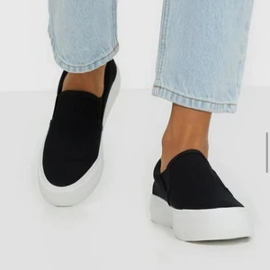 Slip ons - Använda 1 gång