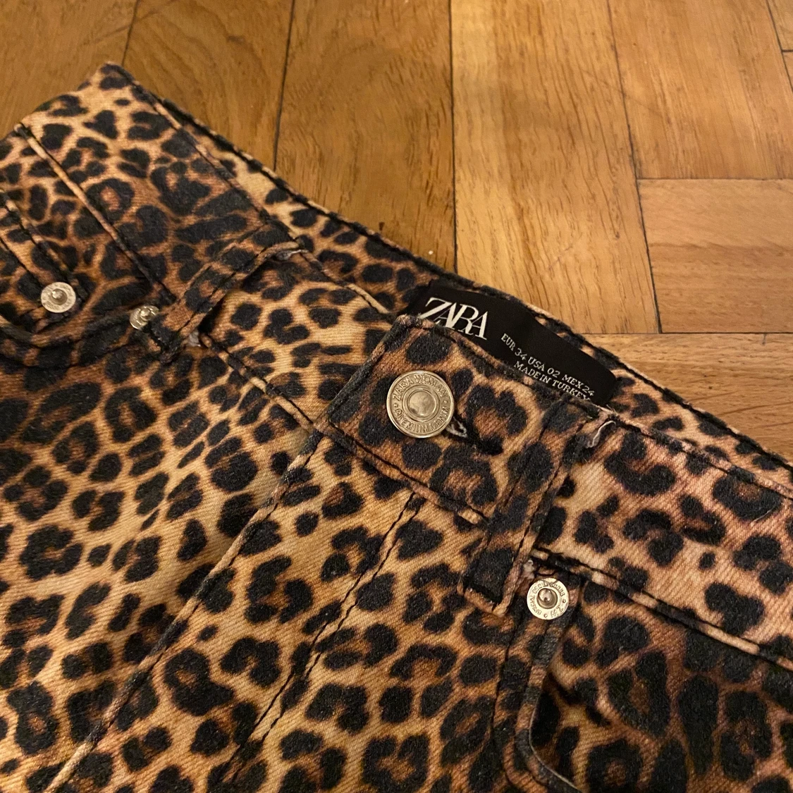 Leopardjeans från zara xs