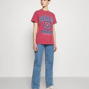 Vintage tröja - Jättecool tröja jag köpte i somras som inte kommit till användning💓