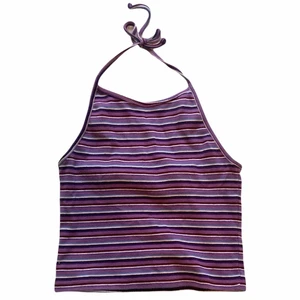 Brandy melville top - Så söt halterneck brandy melville top😍 i nyskick använd fåtal ggr👍🏻