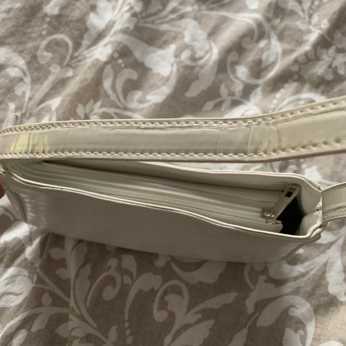 Vit väska  - 90