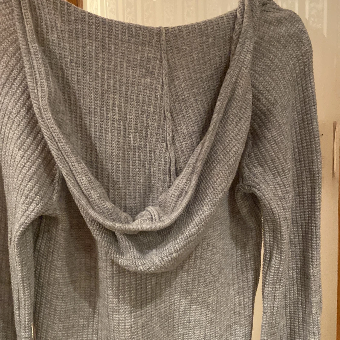 Grå hoodie - 90