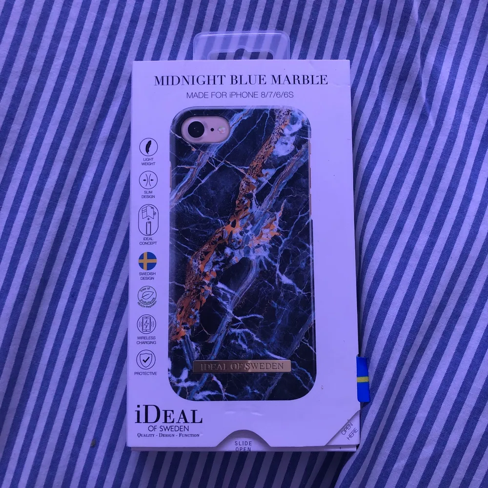 Oanvänt Ideal Of Sweden skal, modell Iphone 8/7/6/6s - verkligen superfint men kommer inte till användning därav säljer jag den. Frakt är inte inkluderad 💓. Accessoarer.