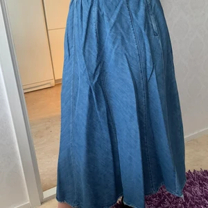 Jeans tjol - Fin, gammaldags jeans tjol. Knappast använd och jätte fint skick. (Prutbart)