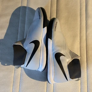 Nike Phantom GHOST LACE - Snygg Nike skor skick 8/10 