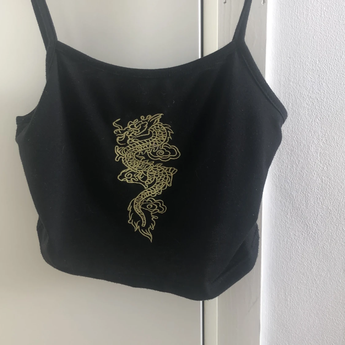 Svart linne med tryck - 90