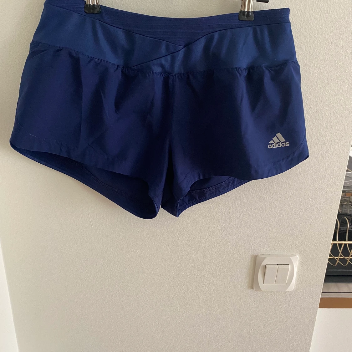Adidas topp och shorts  - 90