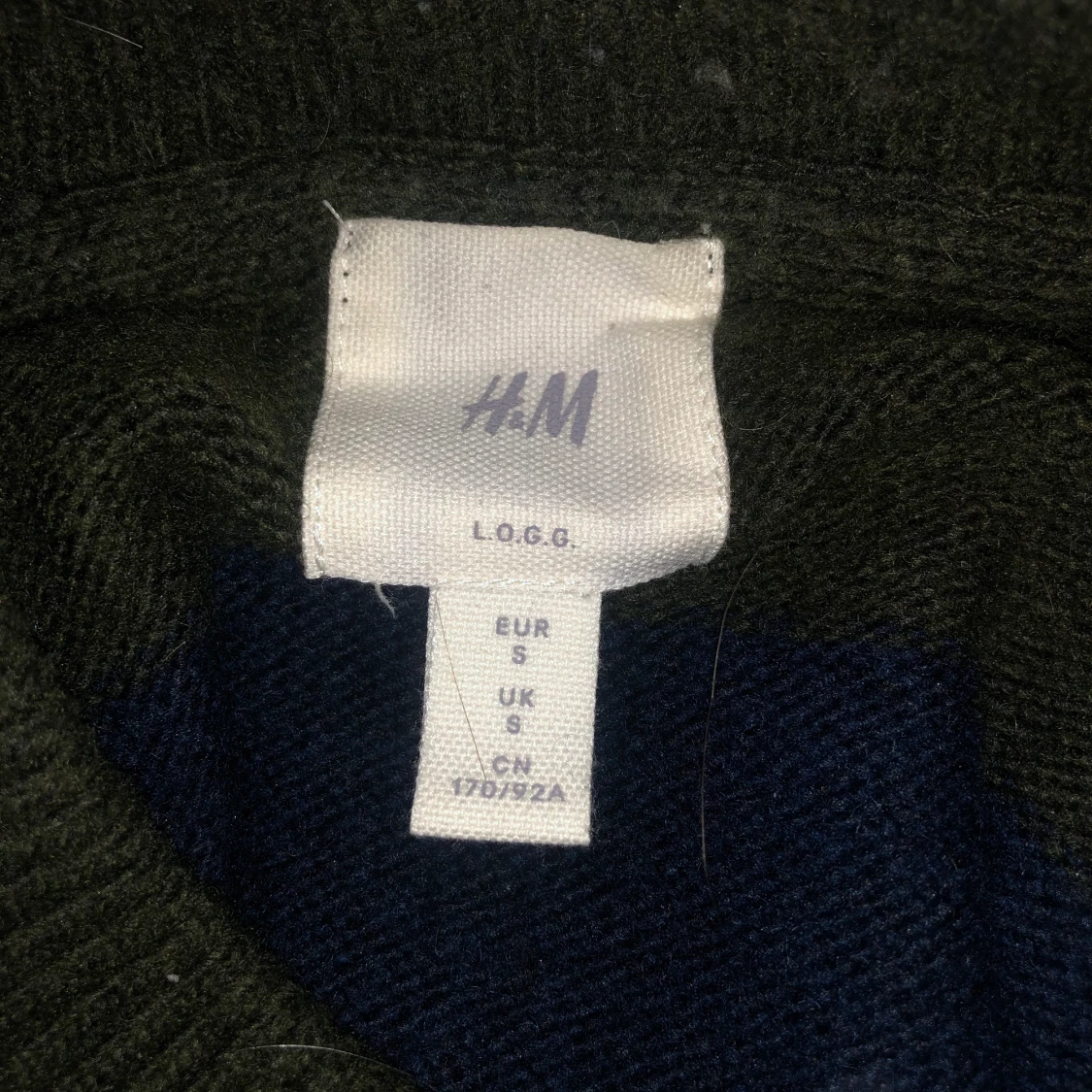 Blå grön och lila h&m knitted shirt - 91