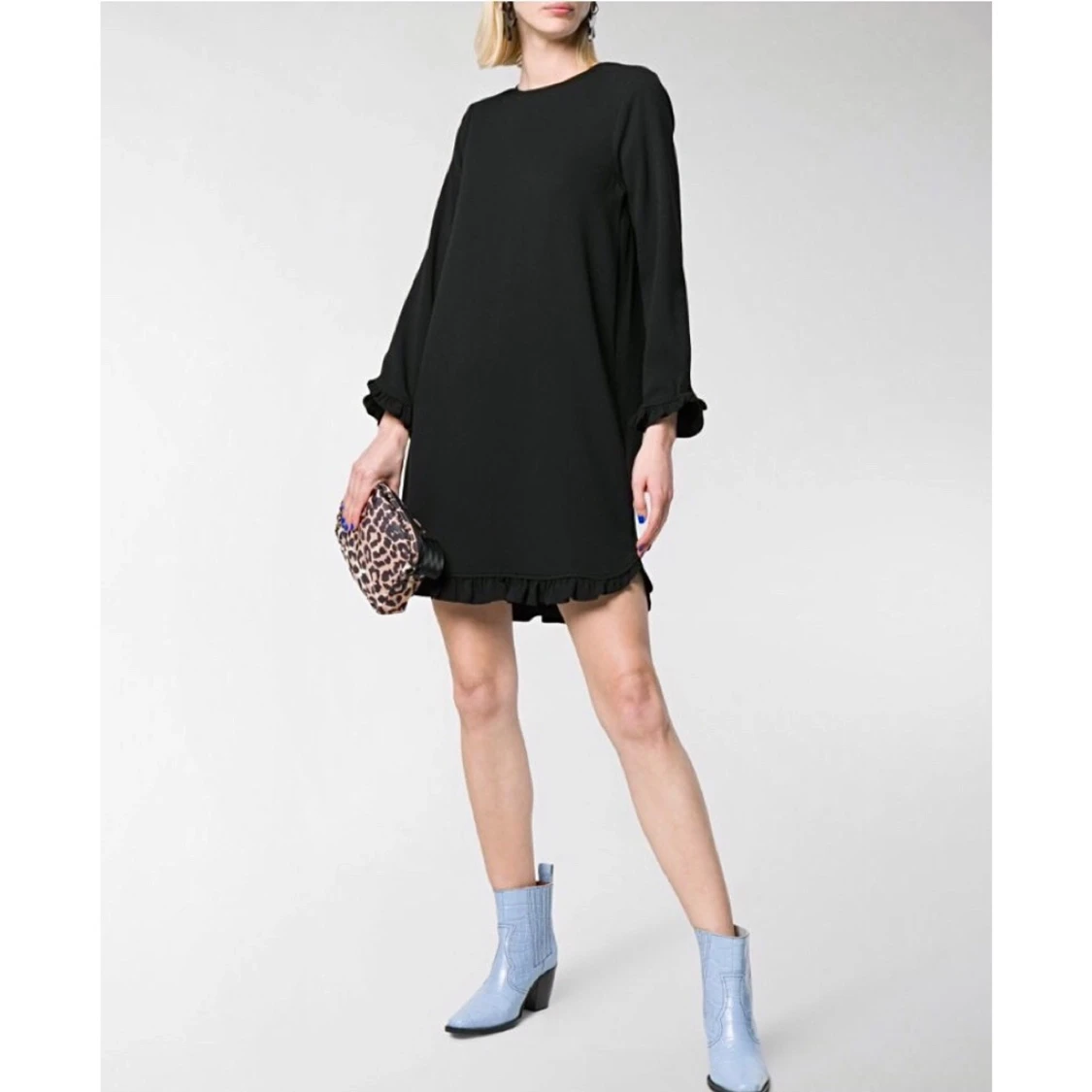 GANNI « AI.B » volanger svart klänning  - 90