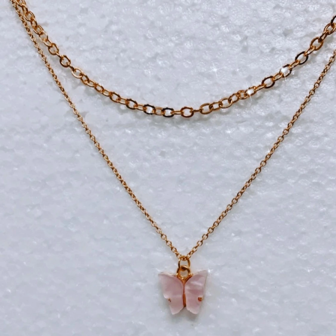 Super fin halsband med två lager😍😍