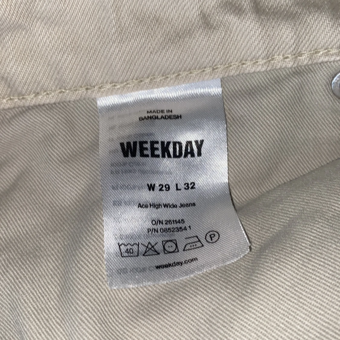 Weekday Ace W29L32 - 91