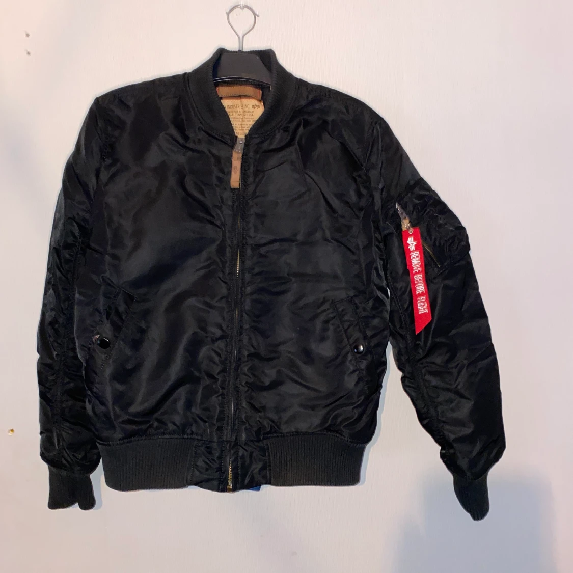 Alpha industries jacka storlek L