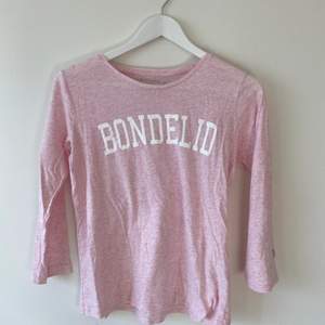 En mjuk, rosa, långärmad tröja från Bondelid i storlek S. Frakt tillkommer❤️