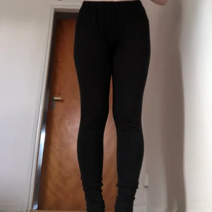 Leggings svarta storlek 46/48 - Nästan aldrig använda