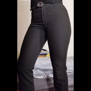 Raka kostym byxor - Raka kostym byxor storlek 36. 150 kr plus frakt