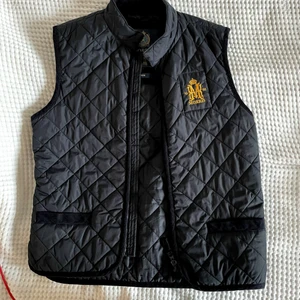 Morris väst - Väst från Morris, exklusivt samarbete med Care of Carl. Storlek: M