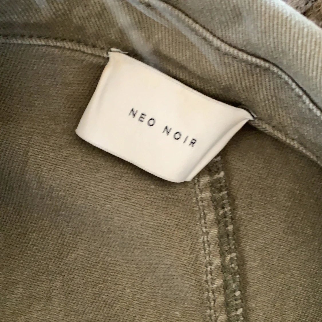 Grön militärfärgad jeansjacka neo noir  - 91