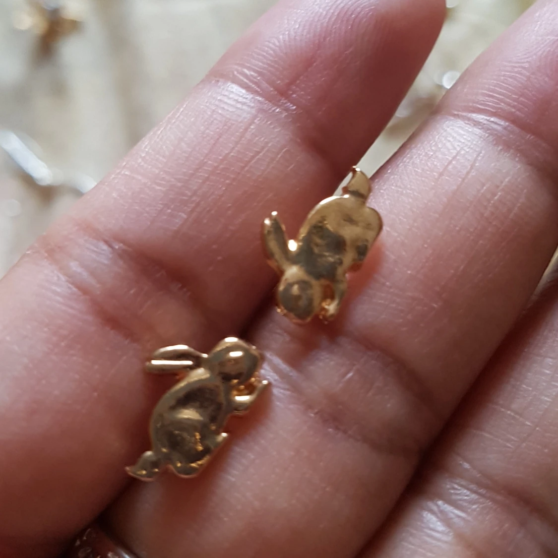 2par sötta örhengen